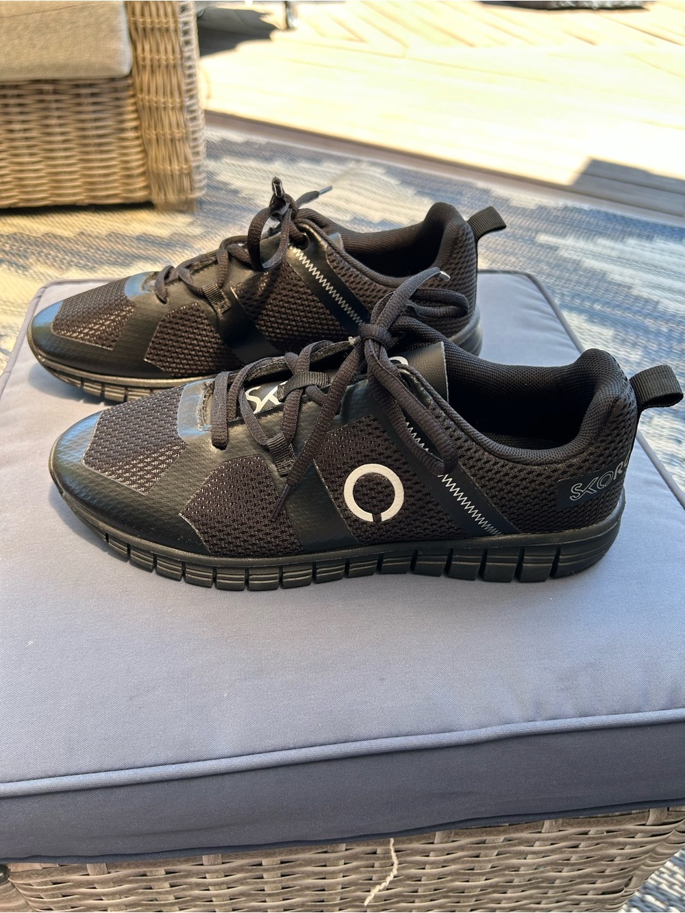 Skora Kyori minimalist running shoes